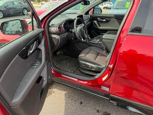 Radiant Red Tintcoat 2025 Chevrolet Blazer RS