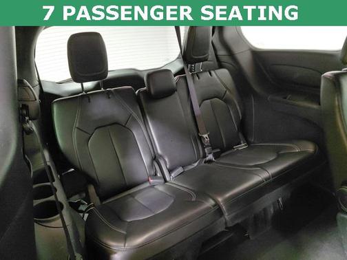 2025 Chrysler Pacifica L