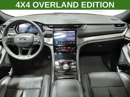 Bright White Clearcoat 2023 Jeep Grand Cherokee Overland