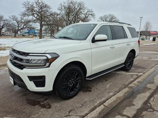 2022 Ford Expedition XLT
