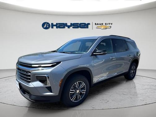 Sterling Gray Metallic 2026 Chevrolet Traverse LT