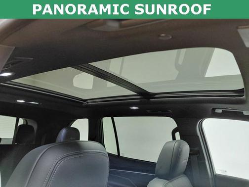 2025 Buick Enclave Avenir FWD