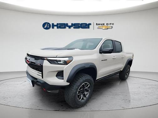 White Sands 2026 Chevrolet Colorado ZR2