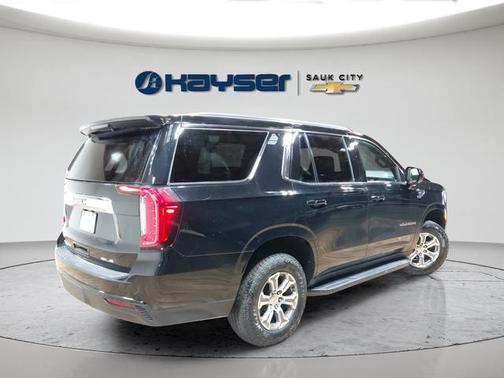 Onyx Black 2024 GMC Yukon SLE