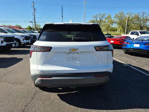 Summit White 2026 Chevrolet Equinox 1LT