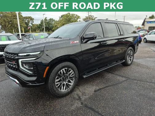 2025 Chevrolet Suburban 4WD Z71