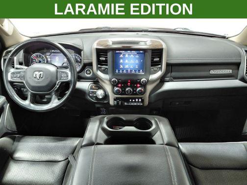 Delmonico Red Pearlcoat 2020 RAM 1500 Laramie