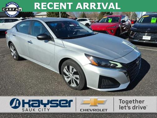 2024 Nissan Altima S FWD