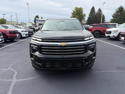 Black Metallic 2026 Chevrolet Traverse High Country
