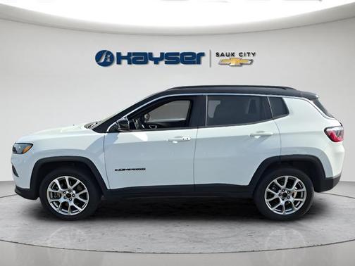 Bright White Clearcoat 2025 Jeep Compass Limited