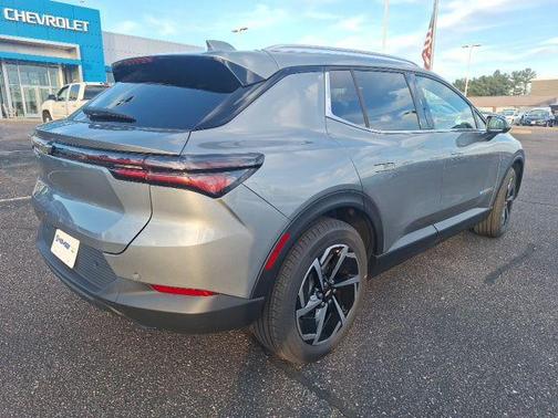 Sterling Gray Metallic 2026 Chevrolet Equinox EV LT