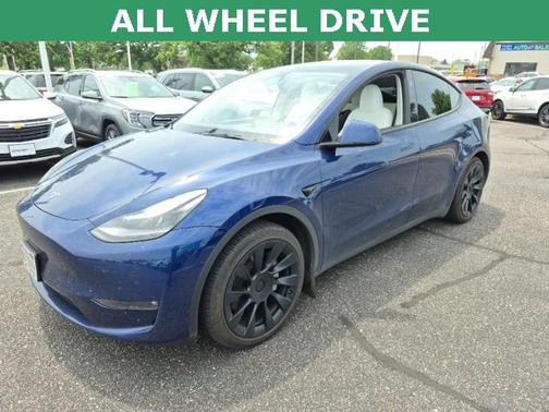 2023 Tesla Model Y Long Range Dual Motor All-Wheel Drive