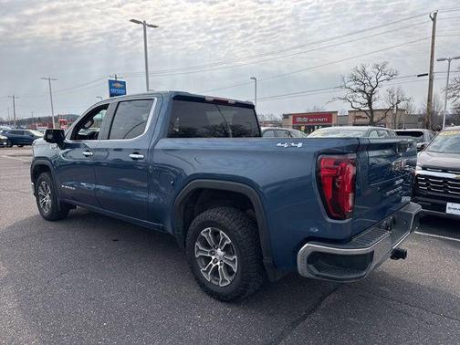 2024 GMC Sierra 1500 SLT