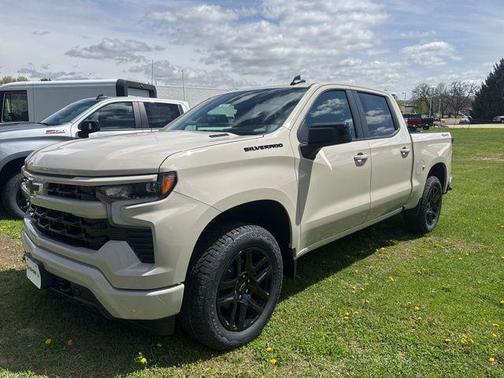 White Sands 2026 Chevrolet Silverado 1500 RST