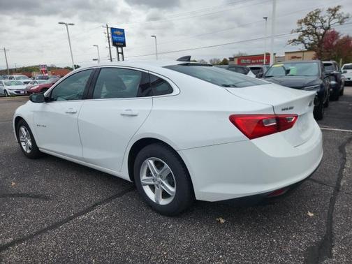 2022 Chevrolet Malibu 1LS