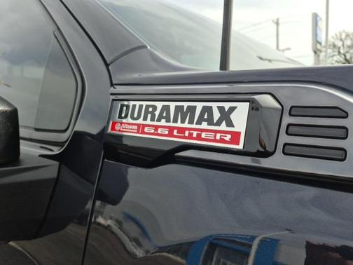 2025 GMC Sierra 3500 AT4