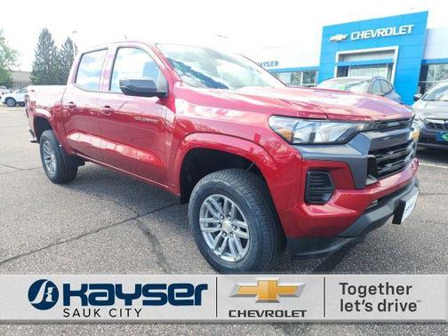 Radiant Red Tintcoat 2026 Chevrolet Colorado LT
