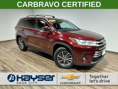Ooh La La Rouge Mica 2019 Toyota Highlander XLE