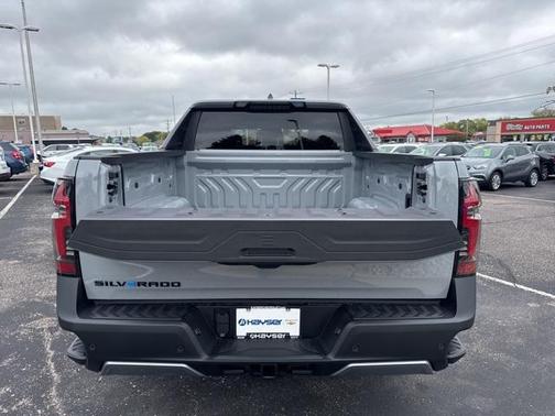 2026 Chevrolet Silverado EV LT