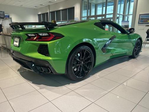 2026 Chevrolet Corvette Stingray w/2LT