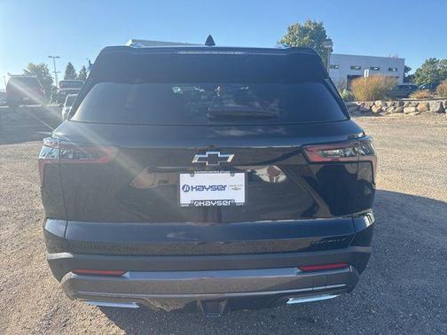 Mosaic Black Metallic 2026 Chevrolet Equinox AWD ACTIV