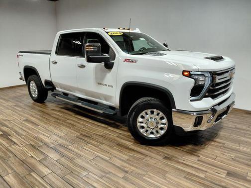 Summit White 2024 Chevrolet Silverado 2500 LTZ