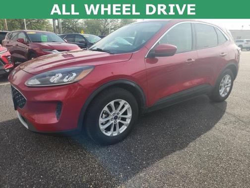 2020 Ford Escape SE