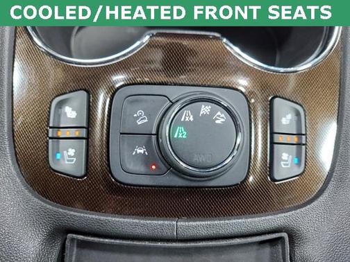 2023 GMC Acadia AWD AT4