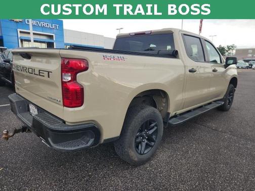 2022 Chevrolet Silverado 1500 Custom Trail Boss