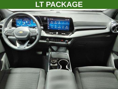 Mosaic Black Metallic 2026 Chevrolet Equinox 1LT