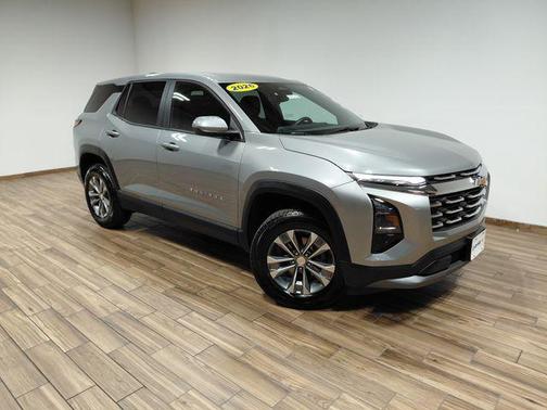 Sterling Gray Metallic 2026 Chevrolet Equinox 1LT