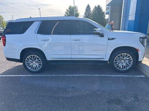 White 2023 GMC Yukon Denali
