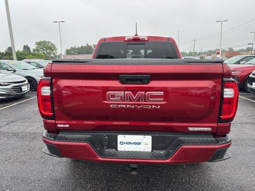 2024 GMC Canyon Elevation