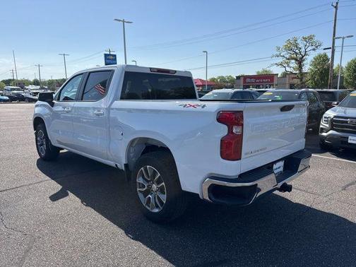Summit White 2026 Chevrolet Silverado 1500 LT