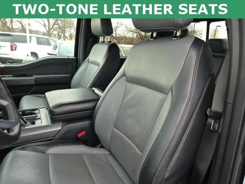 2023 Ford F-150 Lightning LARIAT