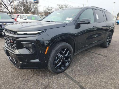 Mosaic Black Metallic 2025 Chevrolet Traverse RS