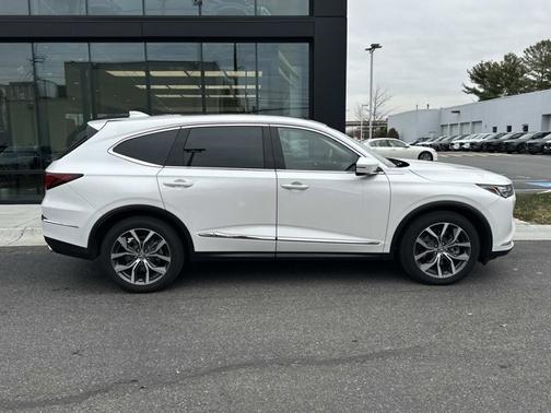 2024 Acura MDX w/Technology Package