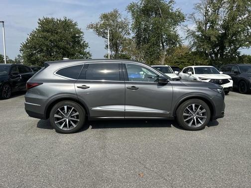 2025 Acura MDX w/Technology Package