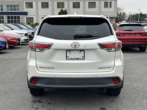 2016 Toyota Highlander Limited