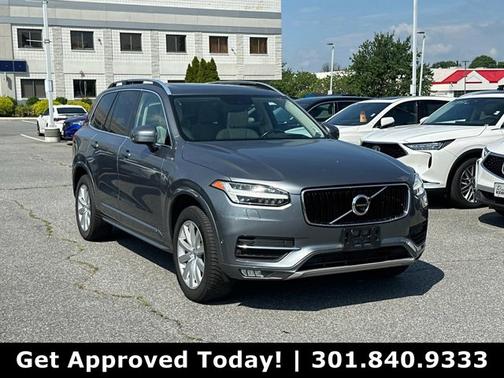 2019 Volvo XC90 T6 Momentum