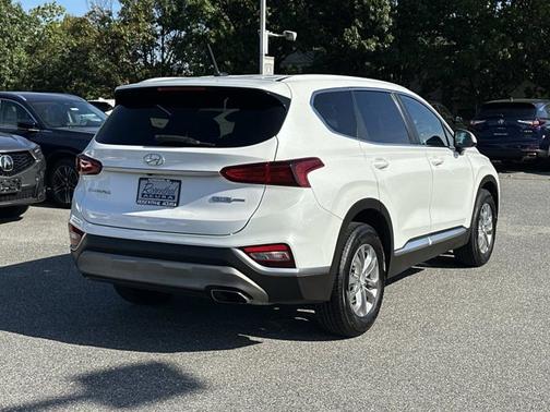2019 Hyundai SANTA FE SE 2.4