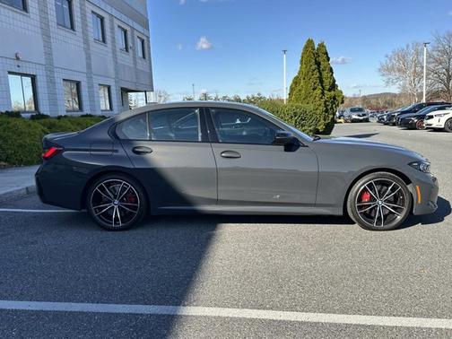 2023 BMW 330 330i xDrive