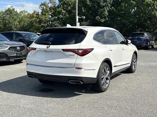2024 Acura MDX w/Technology Package