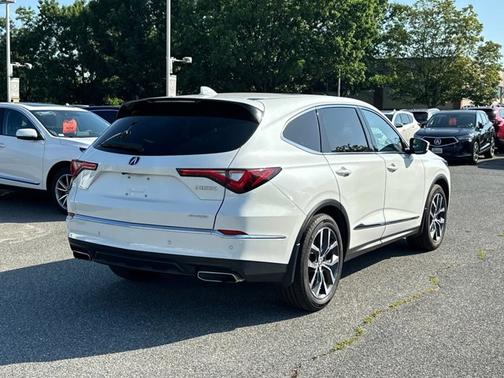 2022 Acura MDX w/Technology Package