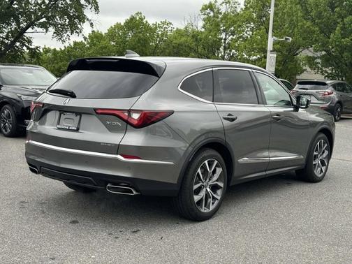 2023 Acura MDX w/Technology Package
