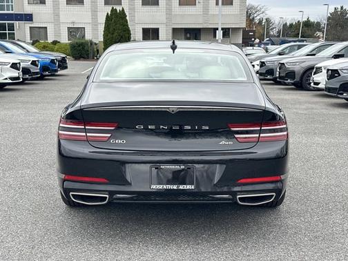 2024 Genesis G80 2.5T