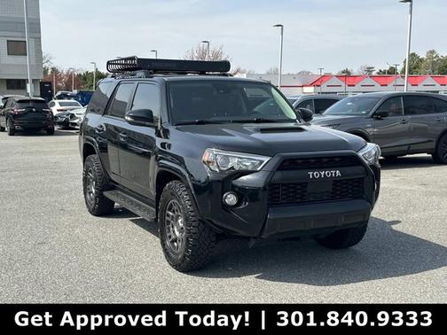 MIDNIGHT BLACK ME 2020 Toyota 4Runner Venture