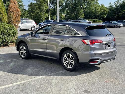 Photo 5 of 31 of 2018 Acura RDX Advance Package