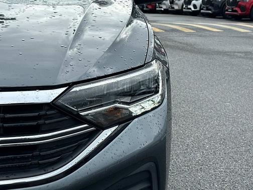 2022 Volkswagen Jetta SE