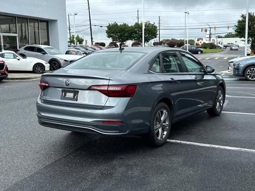 2022 Volkswagen Jetta SE